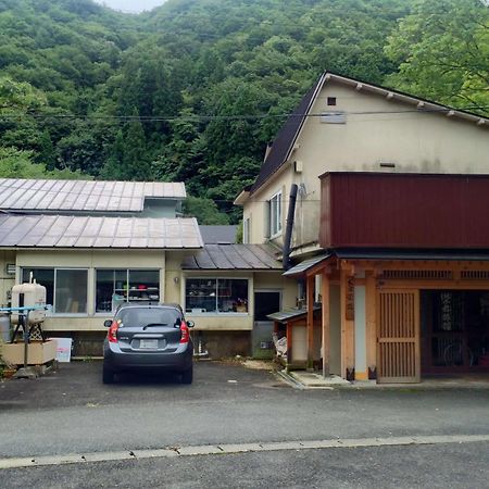 Onsen Minshuku Sakaeya Hotel Shizukuishi Eksteriør billede