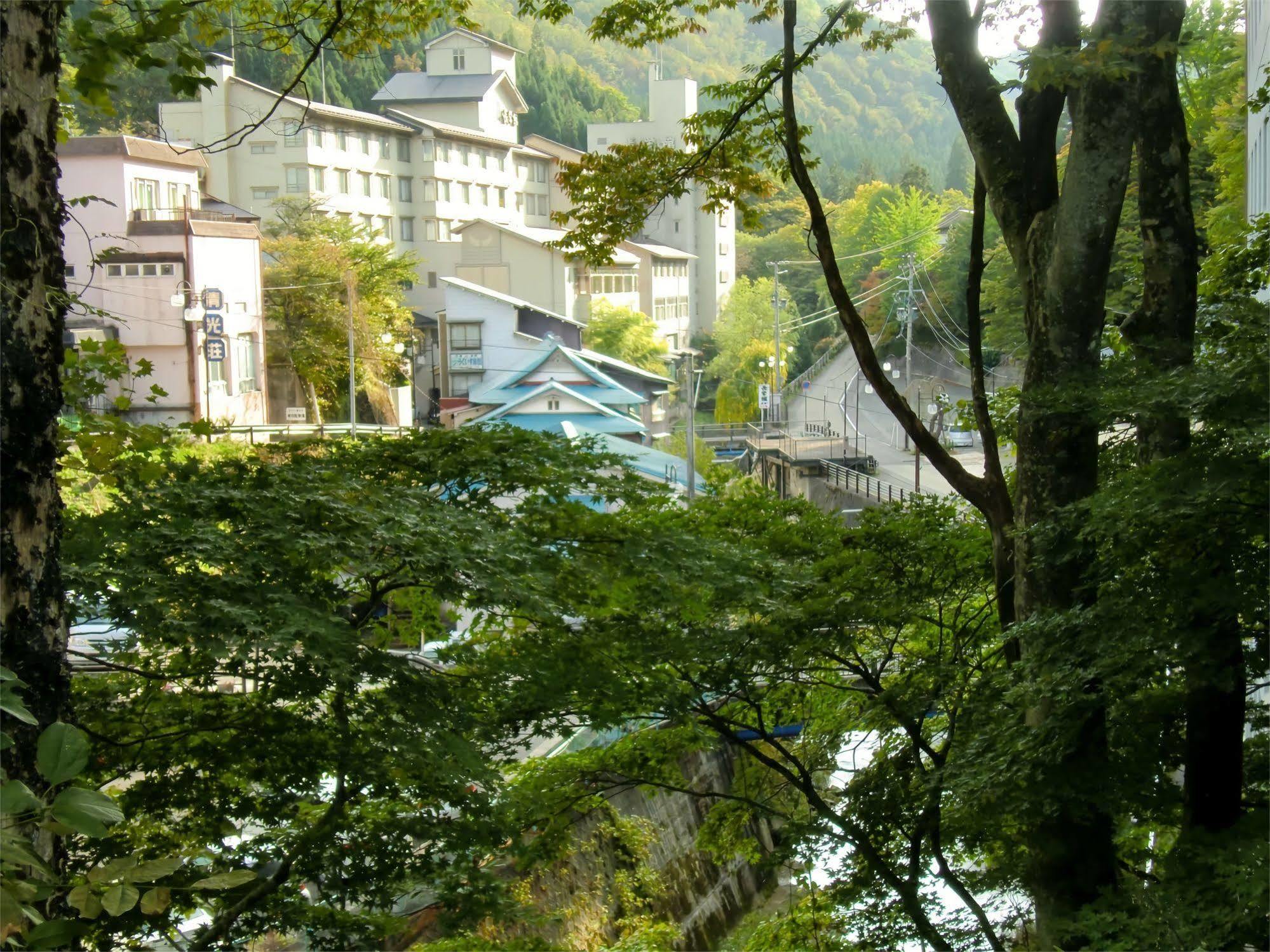 Onsen Minshuku Sakaeya Hotel Shizukuishi Eksteriør billede