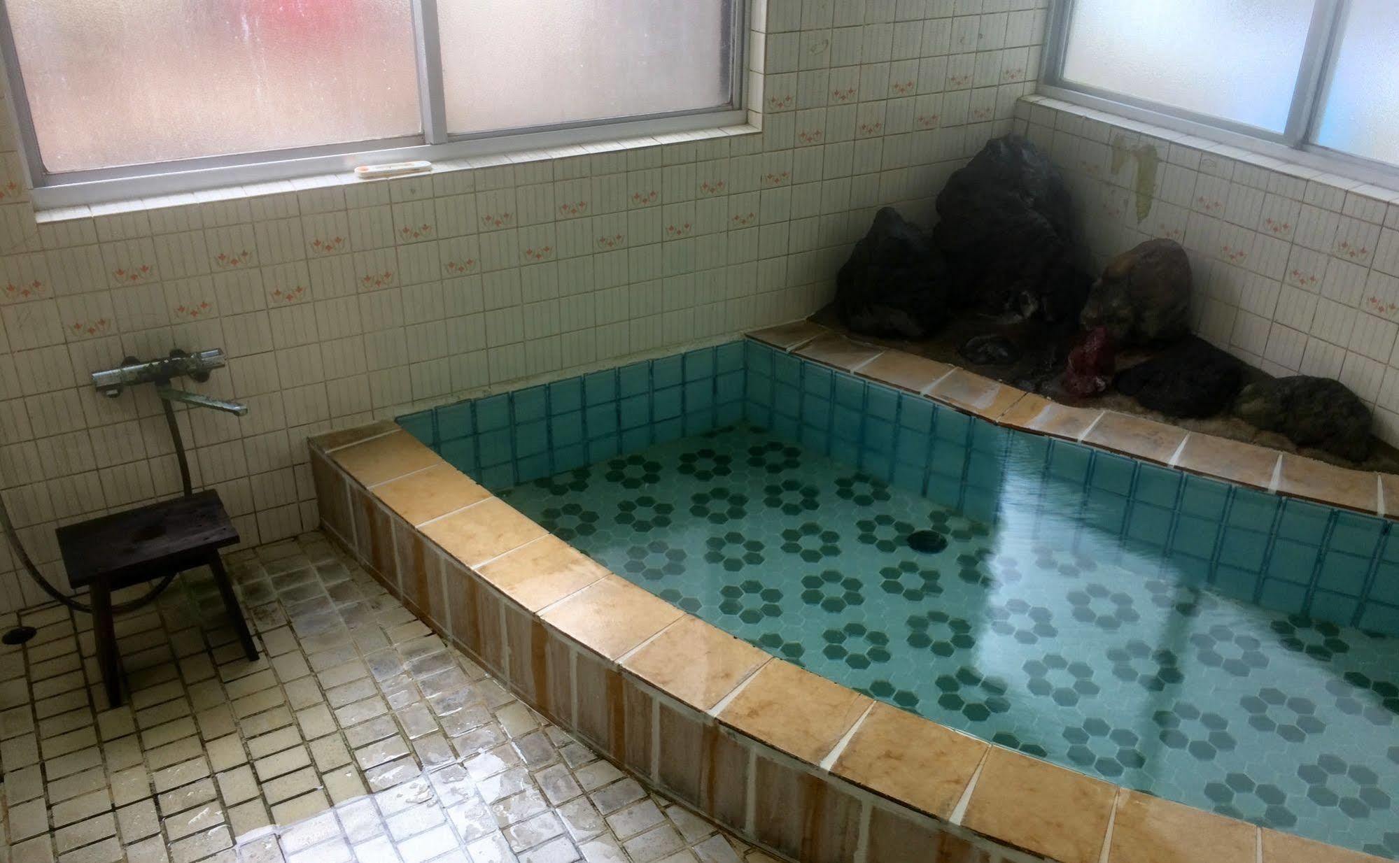 Onsen Minshuku Sakaeya Hotel Shizukuishi Eksteriør billede